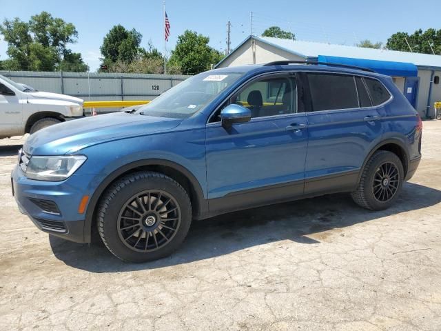 2019 Volkswagen Tiguan SE