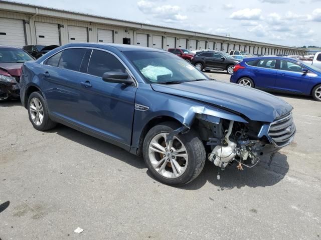 2019 Ford Taurus SE