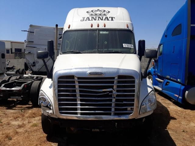 2017 Freightliner Cascadia 125