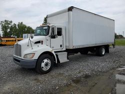 Vehiculos salvage en venta de Copart Angola, NY: 2015 Kenworth Construction T370