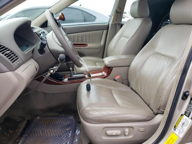 2004 Toyota Camry LE