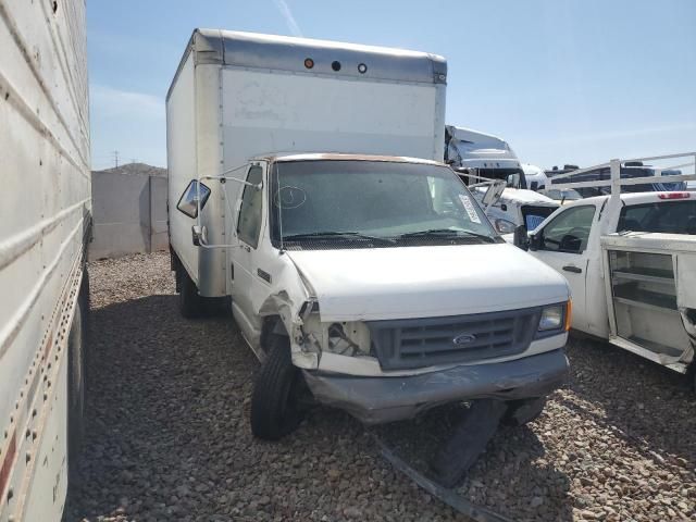 2006 Ford Econoline E350 Super Duty Cutaway Van