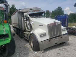 Salvage trucks for sale at Columbus, OH auction: 2003 Kenworth Construction W900