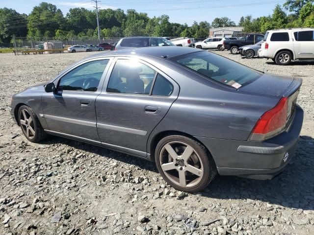 2004 Volvo S60 R