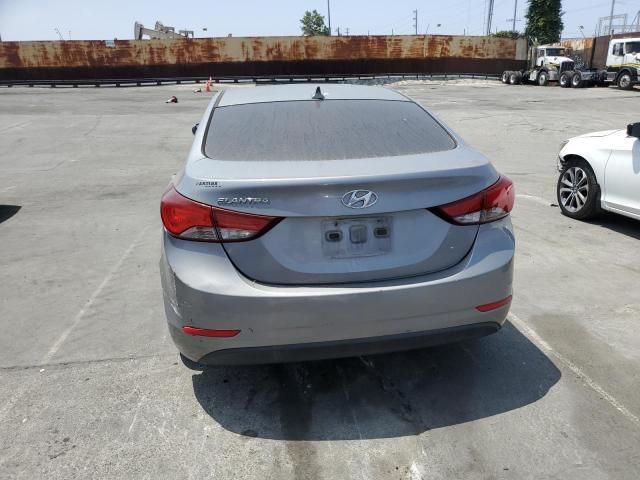 2015 Hyundai Elantra SE