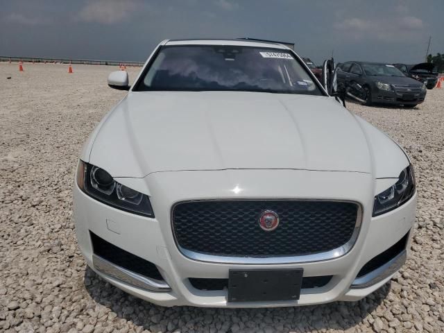 2017 Jaguar XF Premium