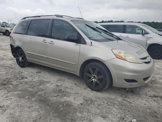 2009 Toyota Sienna CE