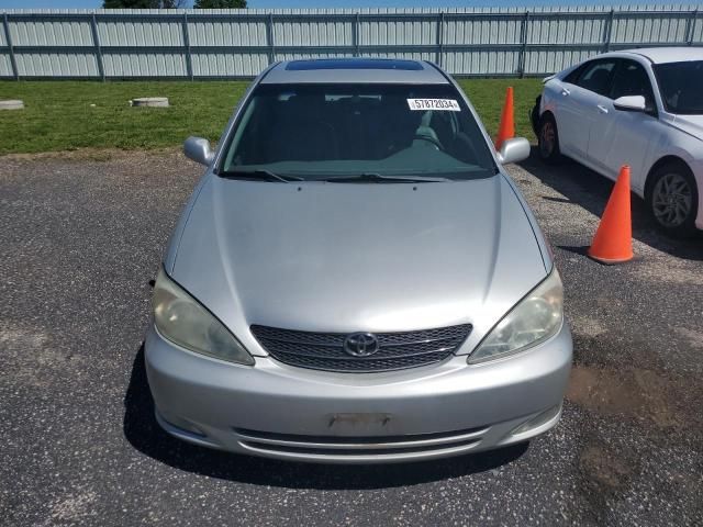 2004 Toyota Camry LE