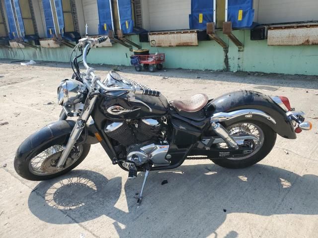 2001 Honda VT750 CD