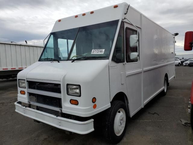 2002 Freightliner Chassis M Line WALK-IN Van