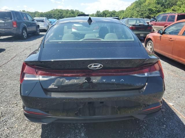 2022 Hyundai Elantra SEL