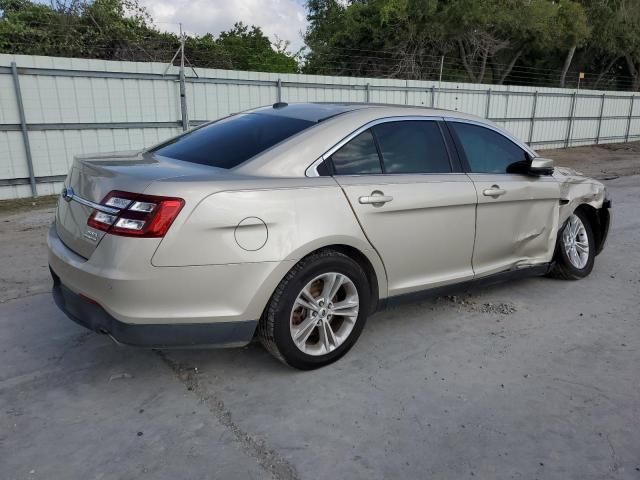 2017 Ford Taurus SEL