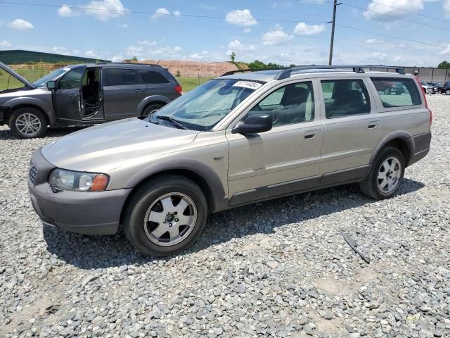 2004 Volvo XC70