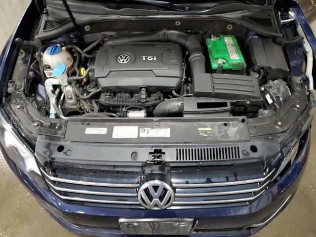 2015 Volkswagen Passat S