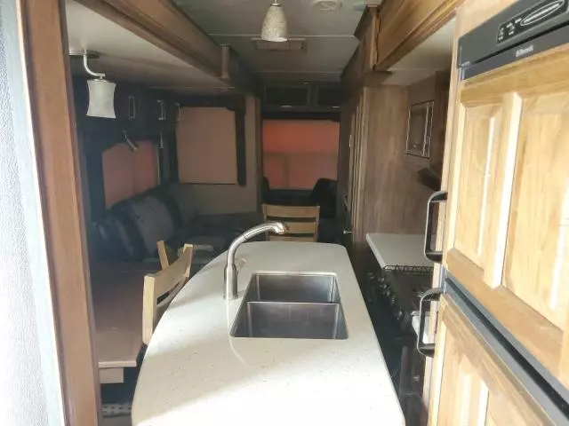 2017 Cougar 5th Wheel