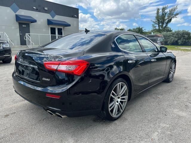 2015 Maserati Ghibli