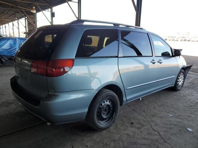 2004 Toyota Sienna CE