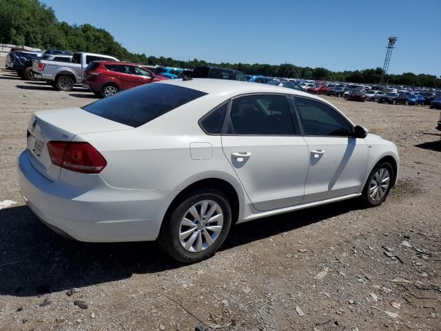 2014 Volkswagen Passat S