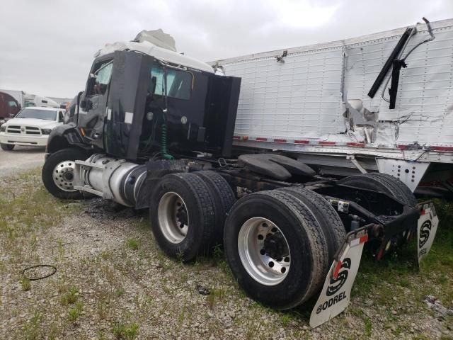 2018 Peterbilt 579