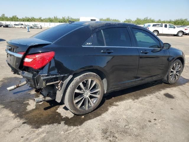 2013 Chrysler 200 Limited