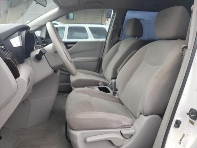 2015 Nissan Quest S