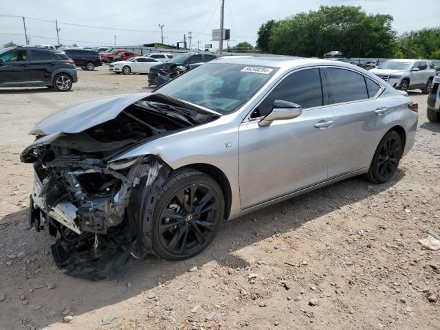 2023 Lexus ES 300H F-SPORT Handling