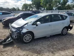 Toyota Prius v Vehiculos salvage en venta: 2013 Toyota Prius V