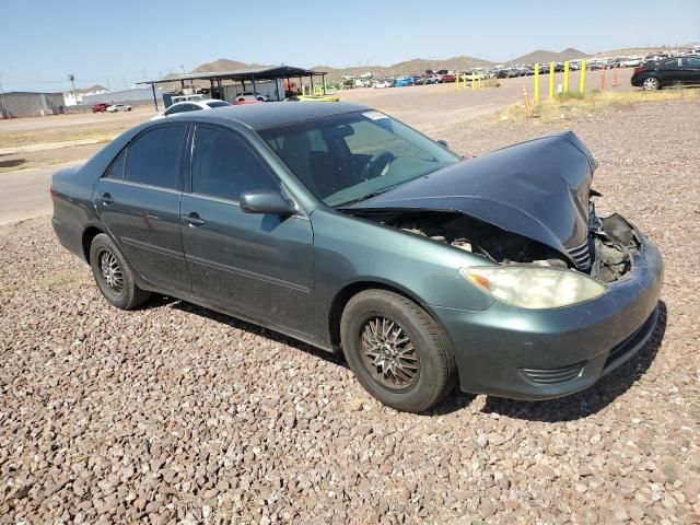 2005 Toyota Camry LE