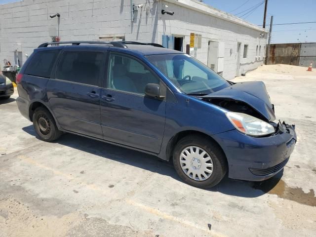 2005 Toyota Sienna CE