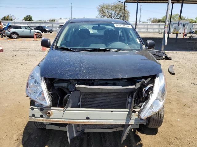 2014 Nissan Versa S