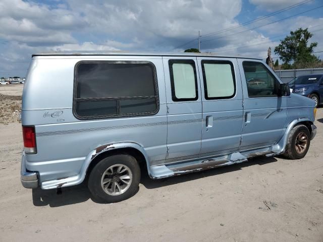 2000 Ford Econoline E150 Van