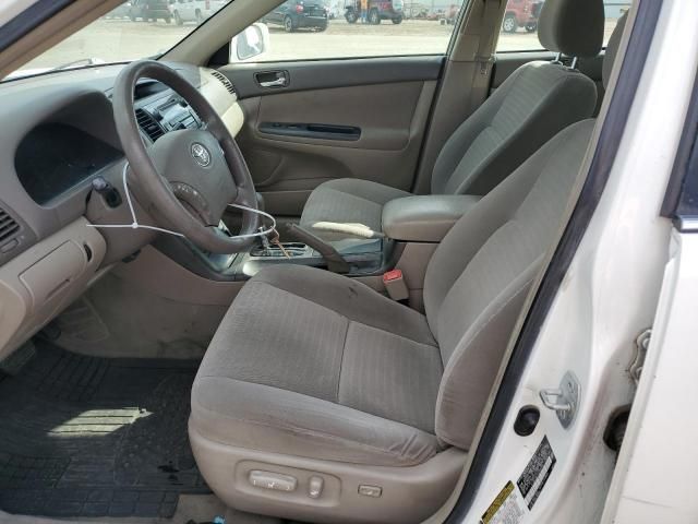 2005 Toyota Camry LE