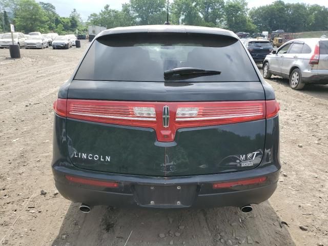 2017 Lincoln MKT