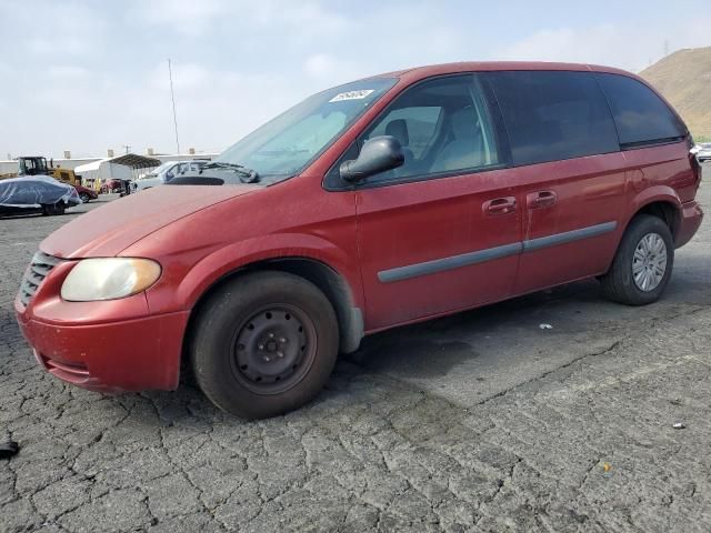 2007 Chrysler Town & Country LX