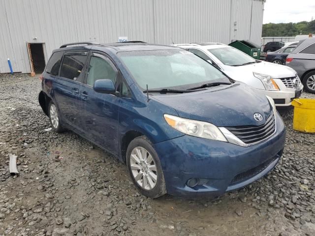 2012 Toyota Sienna LE