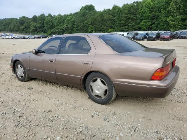 1999 Lexus LS 400