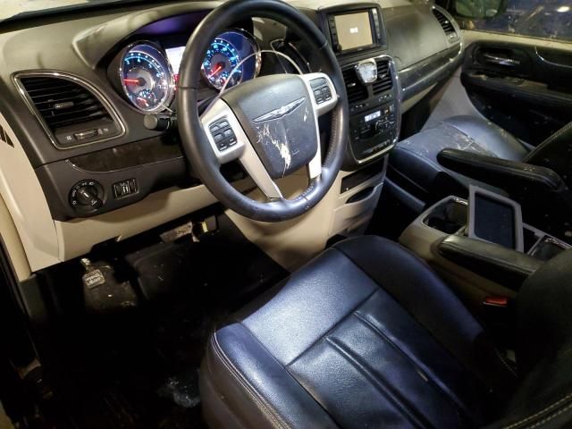 2014 Chrysler Town & Country Touring