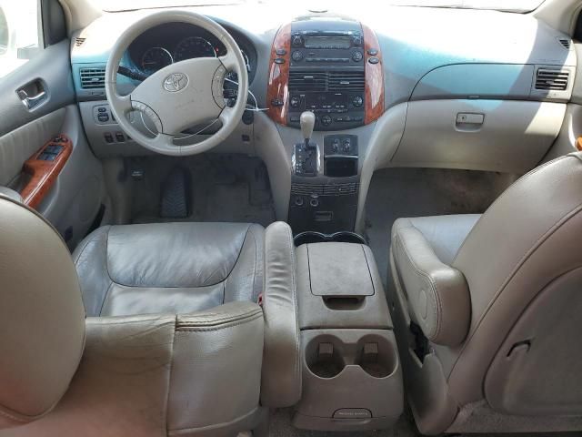 2008 Toyota Sienna XLE