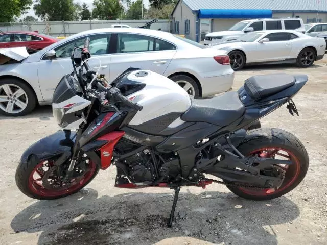 2020 Suzuki GSX-S750 M