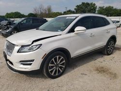 Carros salvage sin ofertas aún a la venta en subasta: 2019 Lincoln MKC Reserve