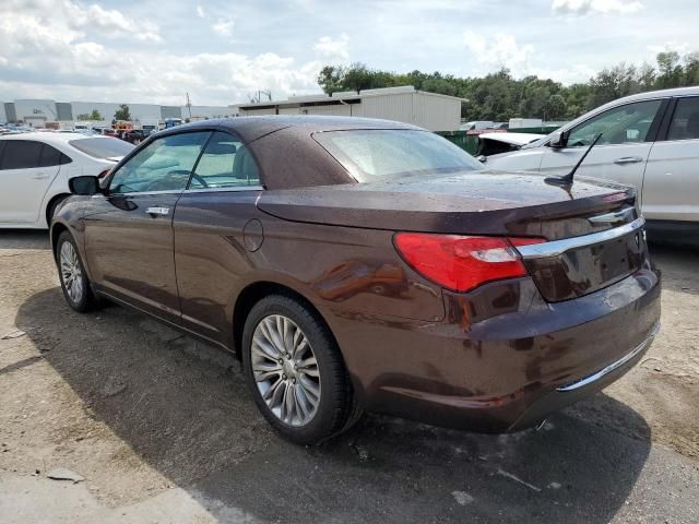 2013 Chrysler 200 Limited