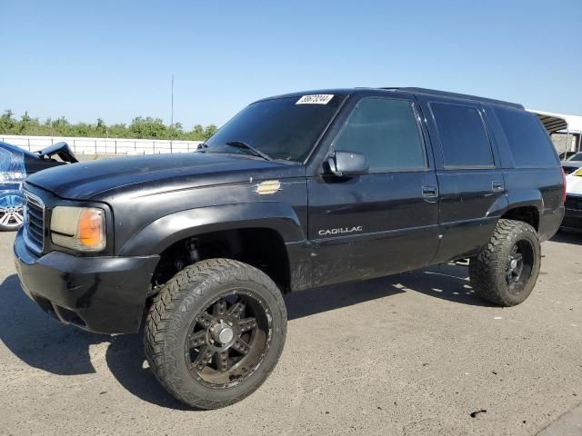 2000 Cadillac Escalade