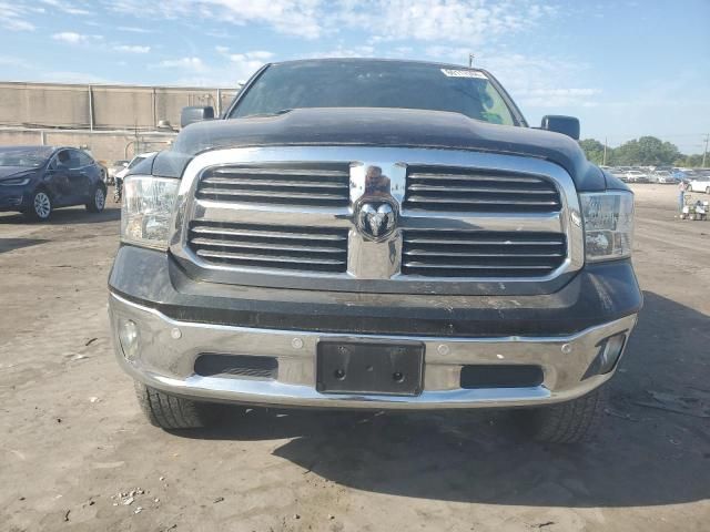 2015 Dodge RAM 1500 SLT