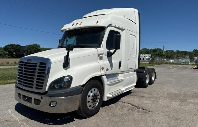 2018 Freightliner Cascadia 125