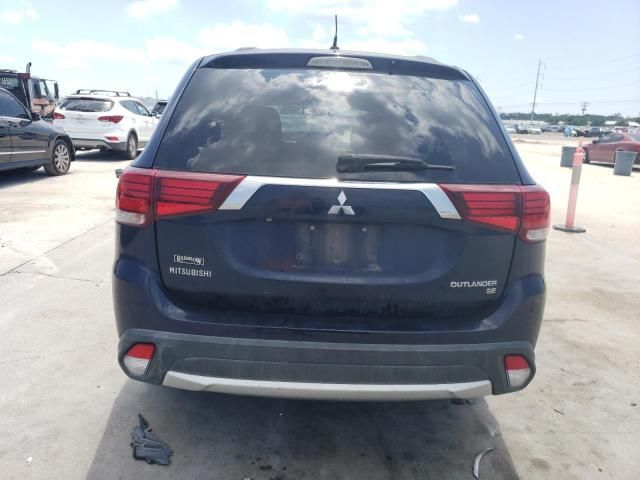 2016 Mitsubishi Outlander SE