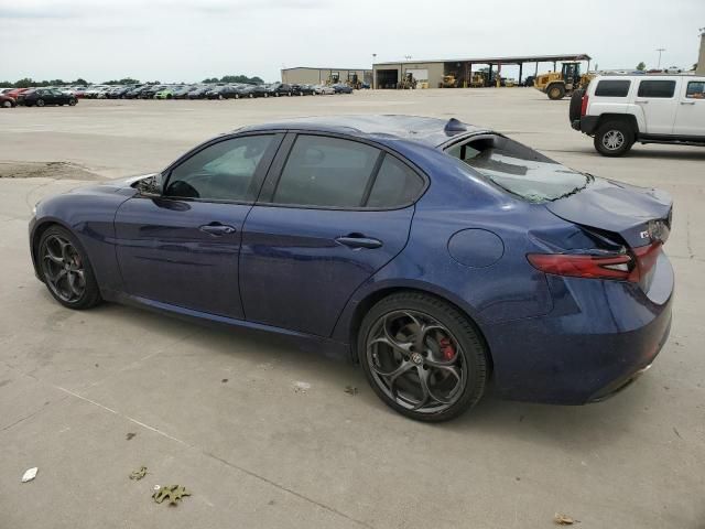 2017 Alfa Romeo Giulia TI Q4