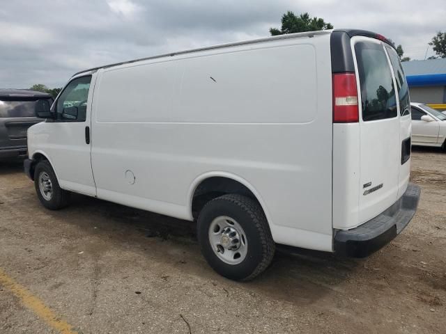 2010 Chevrolet Express G2500