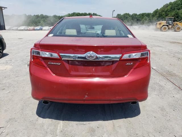 2014 Toyota Camry SE