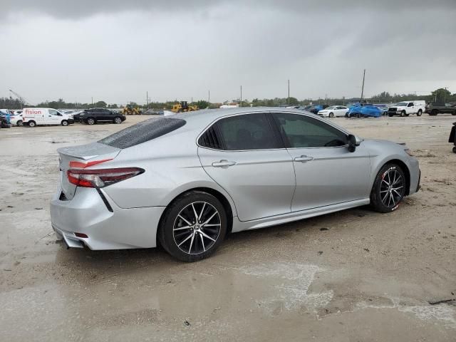 2021 Toyota Camry SE