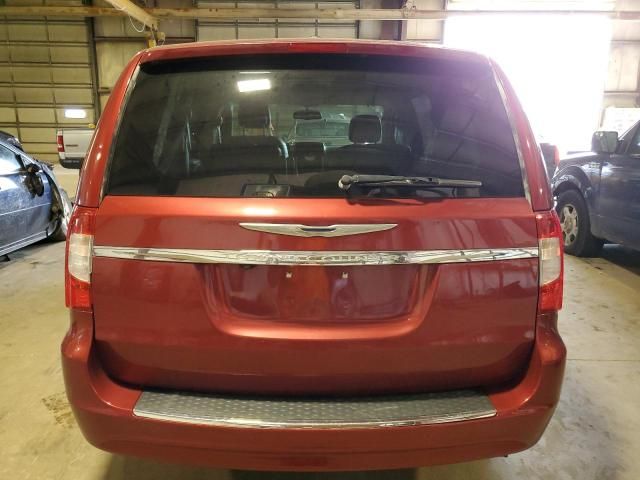 2012 Chrysler Town & Country Touring